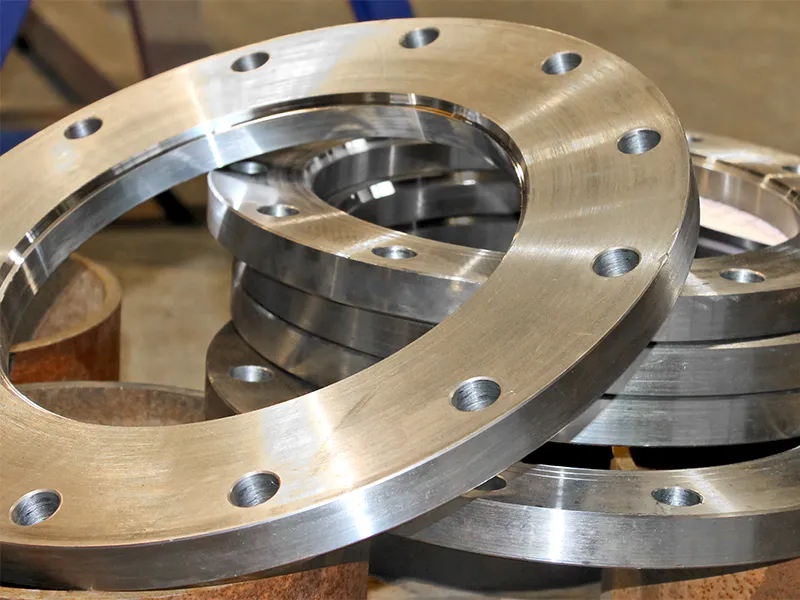 Pagganap ng carbon steel flanges at hindi kinakalawang na asero flanges